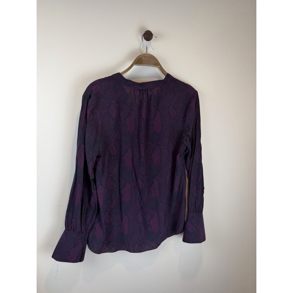 Joie Top Women's Long Sleeve Button Blouse Animal Print Purple Black Size L - Picture 2 of 7
